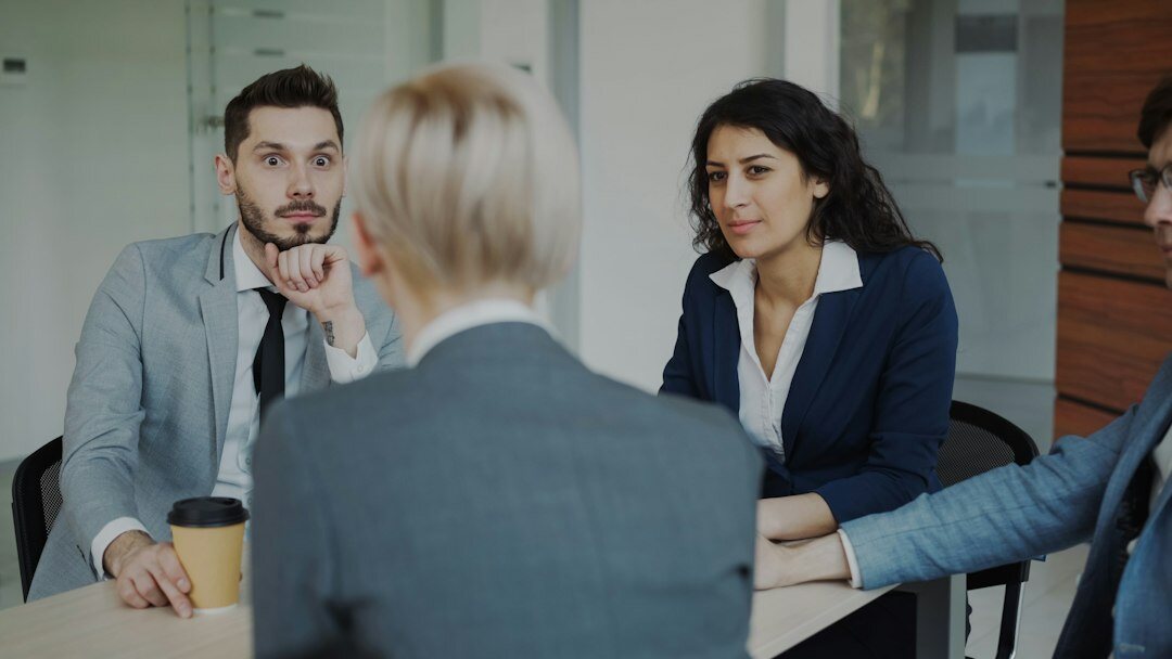 people in discussion group